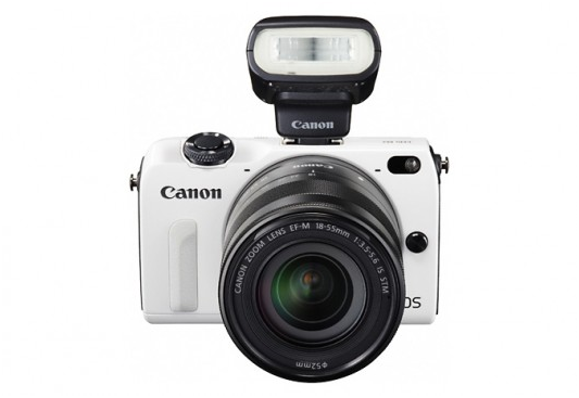 Камера Canon EOS M2 белого цвета